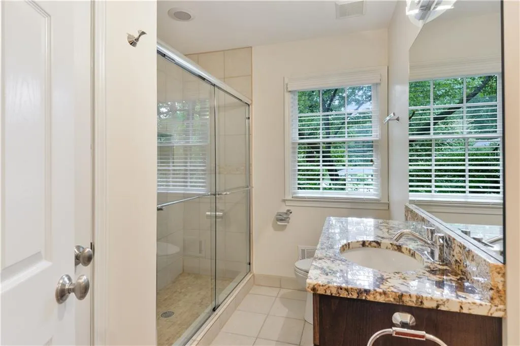 1155 Kingston Drive Ne, Atlanta, Georgia 30342, 5 Bedrooms Bedrooms, ,4 BathroomsBathrooms,Residential,Sold,1155 Kingston Drive Ne,6056736