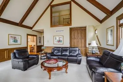 2900 Coles Way, Sandy Springs, Georgia 30350, 4 Bedrooms Bedrooms, ,5 BathroomsBathrooms,Residential,Sold,2900 Coles Way,6842063