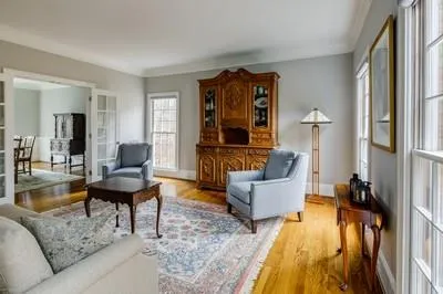 2900 Coles Way, Sandy Springs, Georgia 30350, 4 Bedrooms Bedrooms, ,5 BathroomsBathrooms,Residential,Sold,2900 Coles Way,6842063