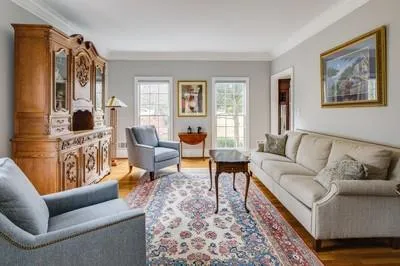 2900 Coles Way, Sandy Springs, Georgia 30350, 4 Bedrooms Bedrooms, ,5 BathroomsBathrooms,Residential,Sold,2900 Coles Way,6842063