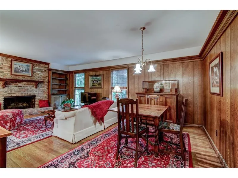 5655 Windy Ridge Drive, Sandy Springs, Georgia 30342, 5 Bedrooms Bedrooms, ,2 BathroomsBathrooms,Residential,Sold,5655 Windy Ridge Drive,5938712