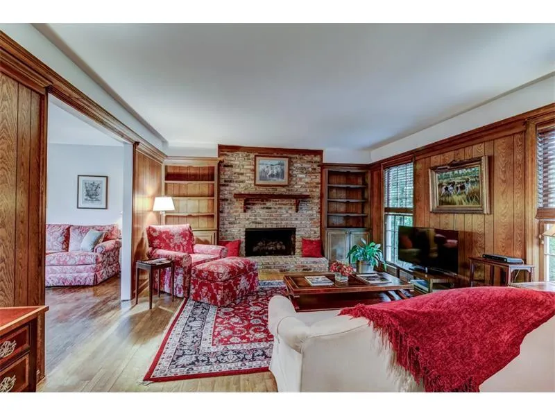 5655 Windy Ridge Drive, Sandy Springs, Georgia 30342, 5 Bedrooms Bedrooms, ,2 BathroomsBathrooms,Residential,Sold,5655 Windy Ridge Drive,5938712