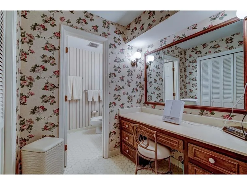 5655 Windy Ridge Drive, Sandy Springs, Georgia 30342, 5 Bedrooms Bedrooms, ,2 BathroomsBathrooms,Residential,Sold,5655 Windy Ridge Drive,5938712