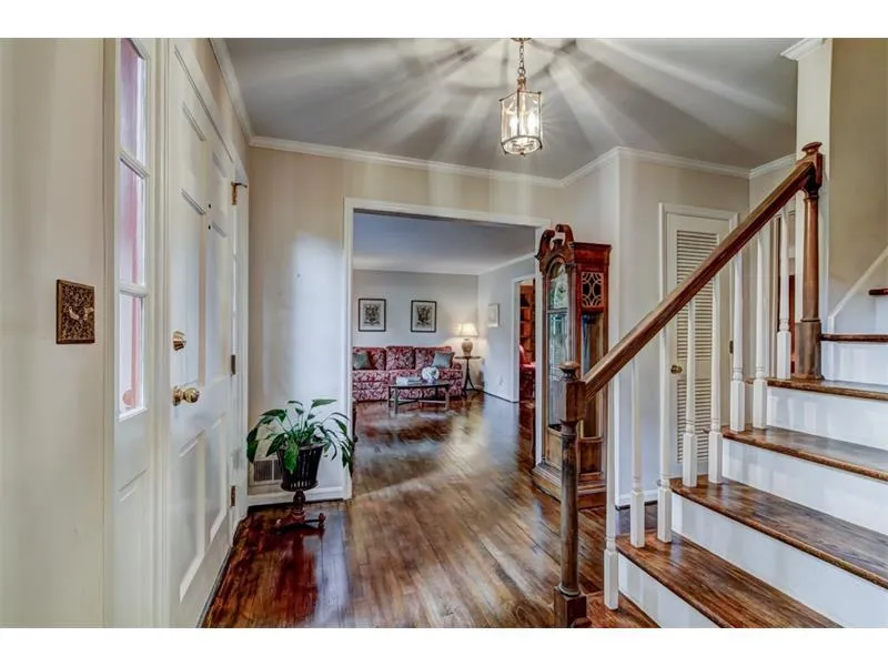 5655 Windy Ridge Drive, Sandy Springs, Georgia 30342, 5 Bedrooms Bedrooms, ,2 BathroomsBathrooms,Residential,Sold,5655 Windy Ridge Drive,5938712