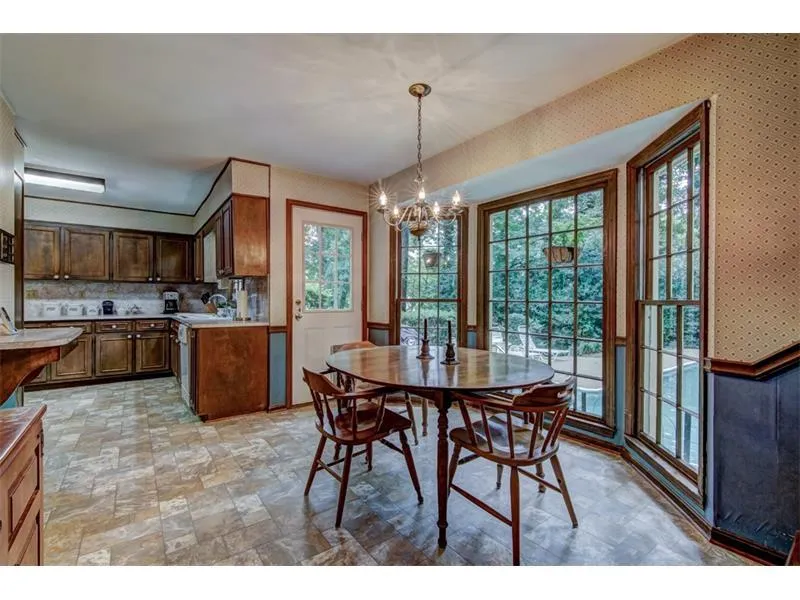 5655 Windy Ridge Drive, Sandy Springs, Georgia 30342, 5 Bedrooms Bedrooms, ,2 BathroomsBathrooms,Residential,Sold,5655 Windy Ridge Drive,5938712