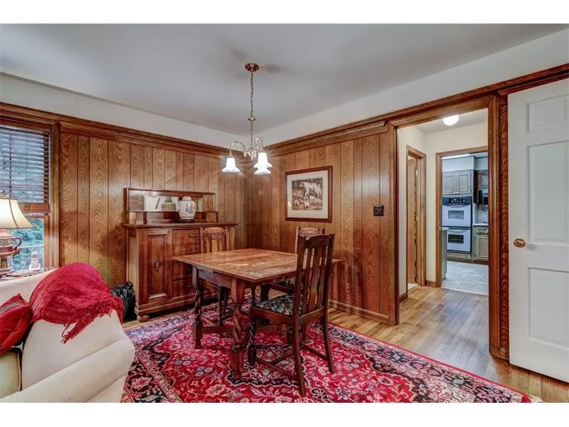 5655 Windy Ridge Drive, Sandy Springs, Georgia 30342, 5 Bedrooms Bedrooms, ,2 BathroomsBathrooms,Residential,Sold,5655 Windy Ridge Drive,5938712