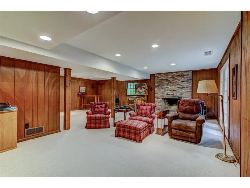 5655 Windy Ridge Drive, Sandy Springs, Georgia 30342, 5 Bedrooms Bedrooms, ,2 BathroomsBathrooms,Residential,Sold,5655 Windy Ridge Drive,5938712