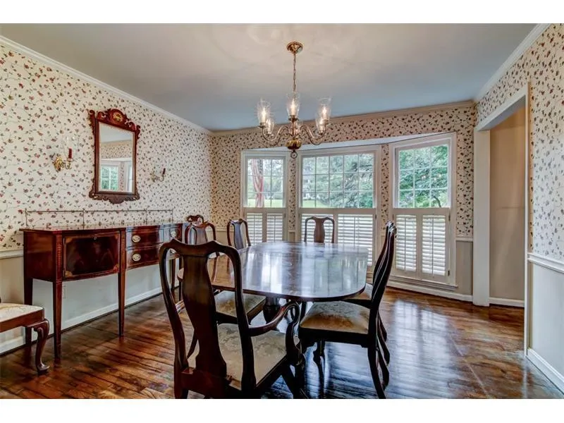 5655 Windy Ridge Drive, Sandy Springs, Georgia 30342, 5 Bedrooms Bedrooms, ,2 BathroomsBathrooms,Residential,Sold,5655 Windy Ridge Drive,5938712