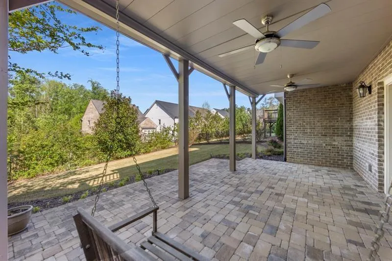 6454 Meridian Way, Atlanta, Georgia 30328, 5 Bedrooms Bedrooms, ,4 BathroomsBathrooms,Residential,For Sale,6454 Meridian Way,7625222