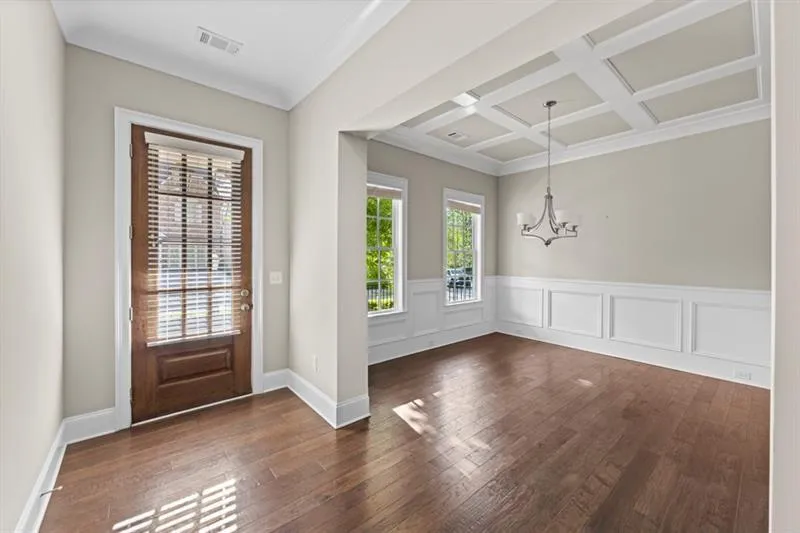 6454 Meridian Way, Atlanta, Georgia 30328, 5 Bedrooms Bedrooms, ,4 BathroomsBathrooms,Residential,For Sale,6454 Meridian Way,7625222