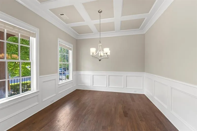 6454 Meridian Way, Atlanta, Georgia 30328, 5 Bedrooms Bedrooms, ,4 BathroomsBathrooms,Residential,For Sale,6454 Meridian Way,7625222
