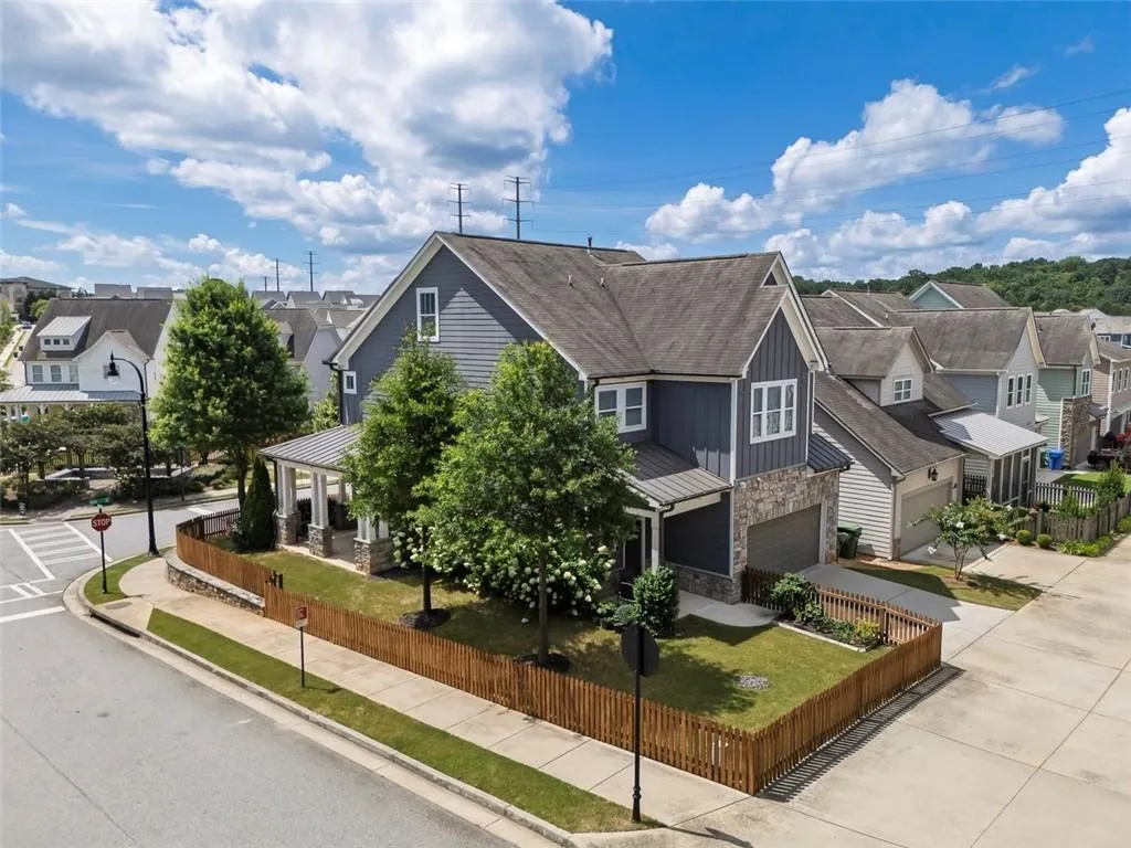 2108 Drew Drive Nw, Atlanta, Georgia 30318, 4 Bedrooms Bedrooms, ,3 BathroomsBathrooms,Residential,For Sale,2108 Drew Drive Nw,7619178