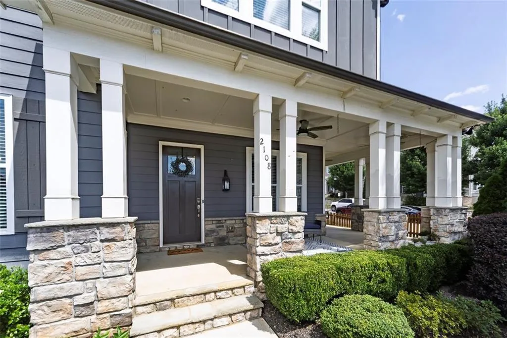 2108 Drew Drive Nw, Atlanta, Georgia 30318, 4 Bedrooms Bedrooms, ,3 BathroomsBathrooms,Residential,For Sale,2108 Drew Drive Nw,7619178