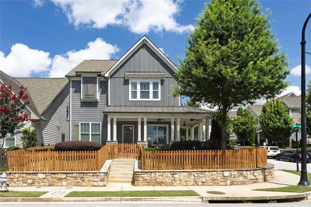 2108 Drew Drive Nw, Atlanta, Georgia 30318, 4 Bedrooms Bedrooms, ,3 BathroomsBathrooms,Residential,For Sale,2108 Drew Drive Nw,7619178