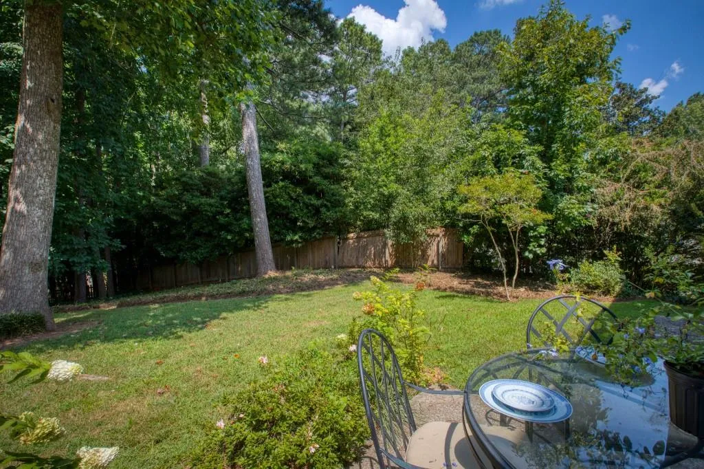 470 Cambridge Way, Sandy Springs, Georgia 30328, 4 Bedrooms Bedrooms, ,3 BathroomsBathrooms,Residential,Sold,470 Cambridge Way,6769454