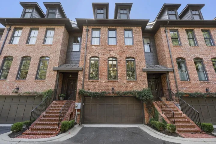 4222 Rickenbacker Drive Ne Unit 22, Atlanta, Georgia 30342