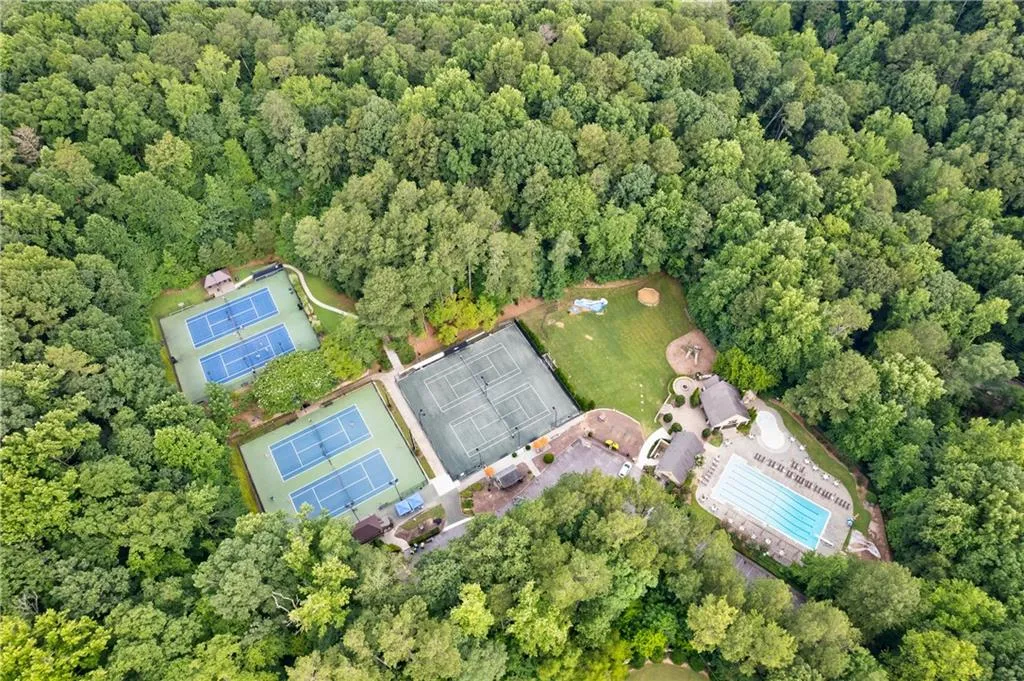 6266 Mountain Brook Way, Atlanta, Georgia 30328, 4 Bedrooms Bedrooms, ,3 BathroomsBathrooms,Residential,Sold,6266 Mountain Brook Way,7082713