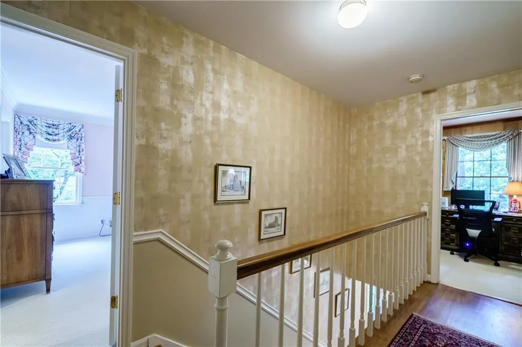 6266 Mountain Brook Way, Atlanta, Georgia 30328, 4 Bedrooms Bedrooms, ,3 BathroomsBathrooms,Residential,Sold,6266 Mountain Brook Way,7082713