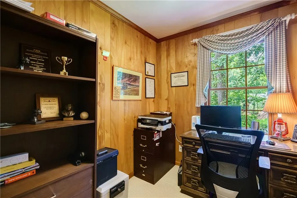 6266 Mountain Brook Way, Atlanta, Georgia 30328, 4 Bedrooms Bedrooms, ,3 BathroomsBathrooms,Residential,Sold,6266 Mountain Brook Way,7082713