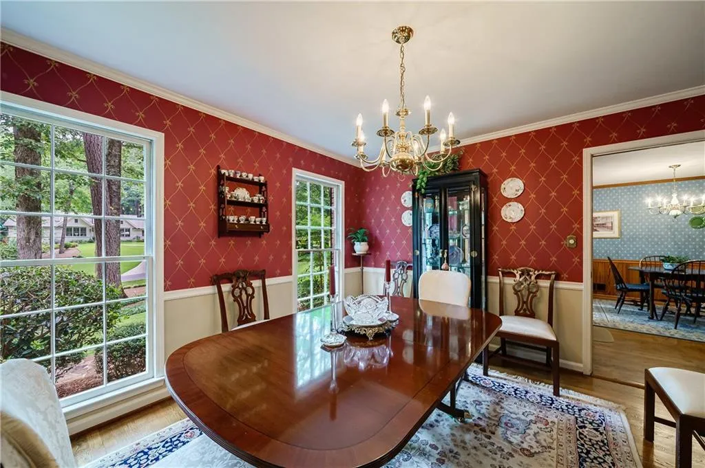 6266 Mountain Brook Way, Atlanta, Georgia 30328, 4 Bedrooms Bedrooms, ,3 BathroomsBathrooms,Residential,Sold,6266 Mountain Brook Way,7082713