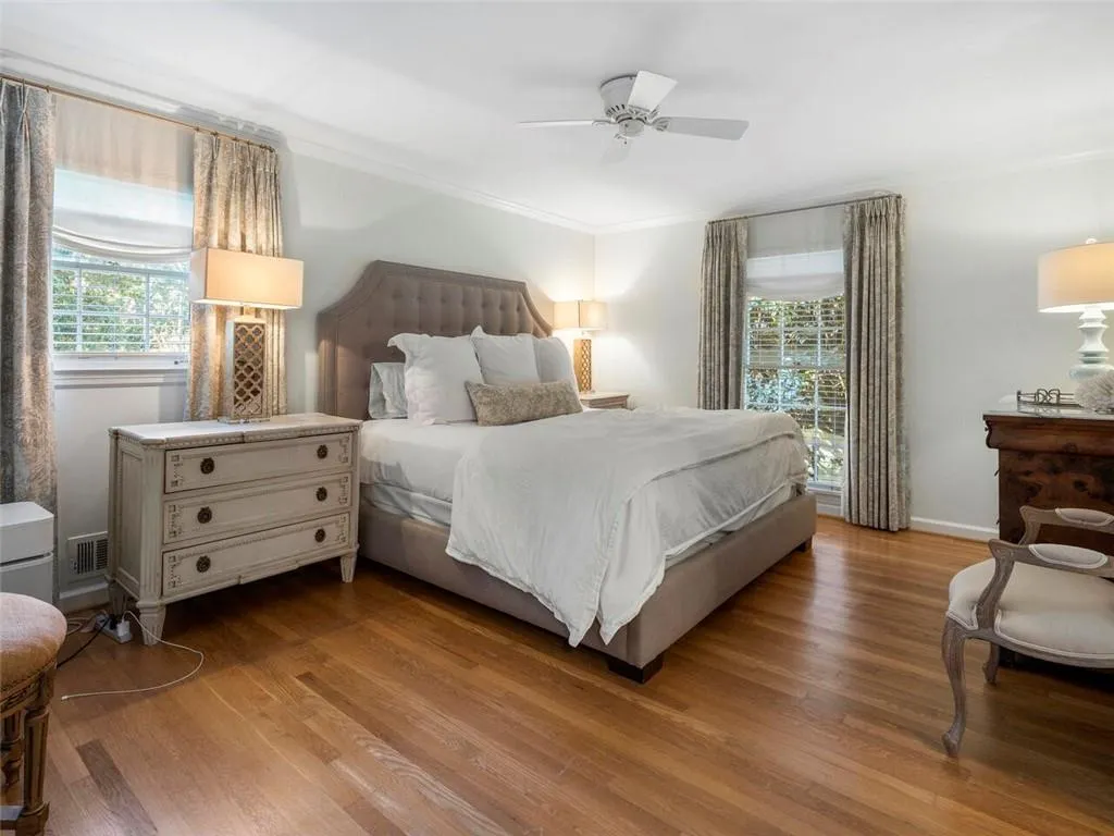 4735 Huntley Drive, Atlanta, Georgia 30342, 4 Bedrooms Bedrooms, ,3 BathroomsBathrooms,Residential,Sold,4735 Huntley Drive,6796731