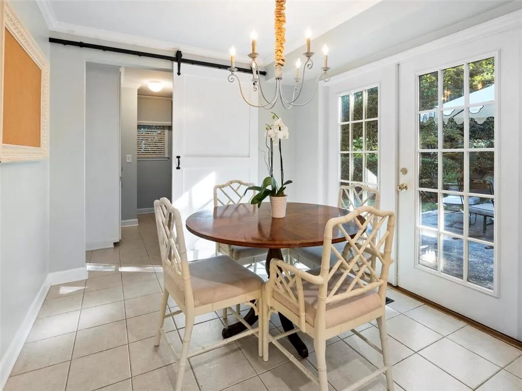 4735 Huntley Drive, Atlanta, Georgia 30342, 4 Bedrooms Bedrooms, ,3 BathroomsBathrooms,Residential,Sold,4735 Huntley Drive,6796731