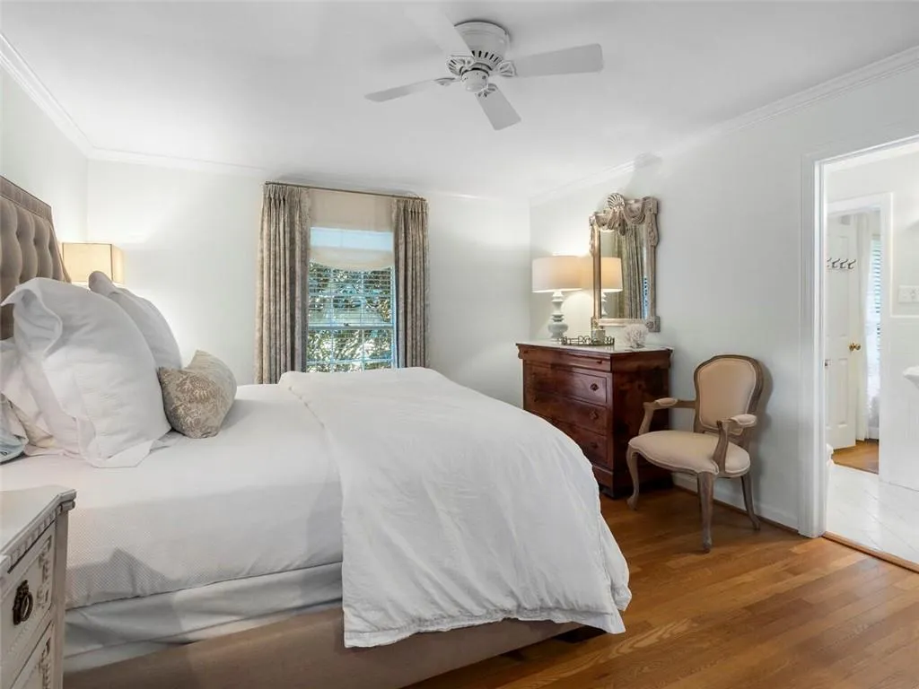 4735 Huntley Drive, Atlanta, Georgia 30342, 4 Bedrooms Bedrooms, ,3 BathroomsBathrooms,Residential,Sold,4735 Huntley Drive,6796731