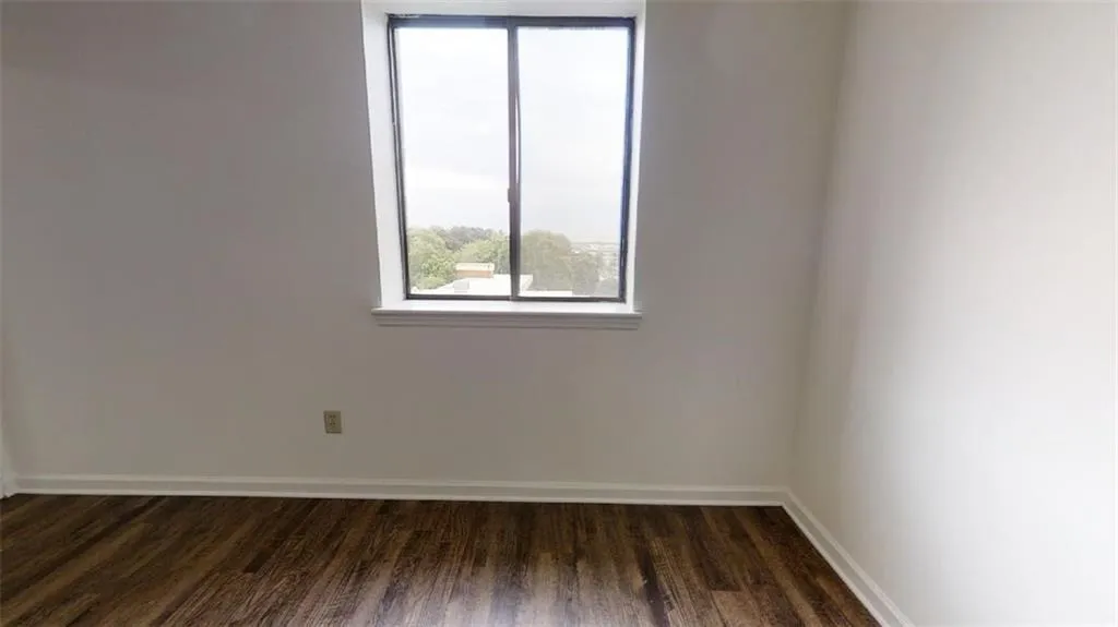 300 Johnson Ferry Road Ne Unit B604, Sandy Springs, Georgia 30328, 1 Bedroom Bedrooms, ,1 BathroomBathrooms,Residential,Sold,300 Johnson Ferry Road Ne Unit B604,6866744