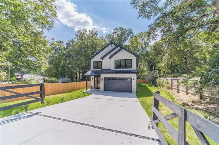274 White Streets, Hoschton, Georgia 30548