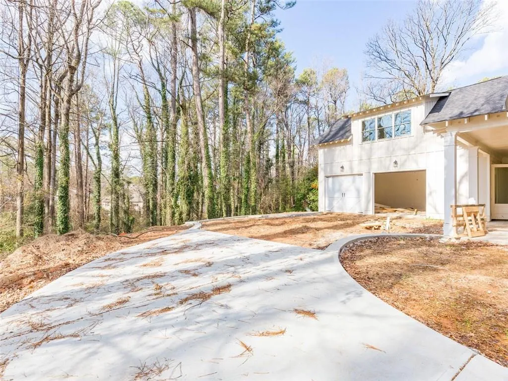 6436 Wright Road, Sandy Springs, Georgia 30328, 5 Bedrooms Bedrooms, ,5 BathroomsBathrooms,Residential,Sold,6436 Wright Road,5794506