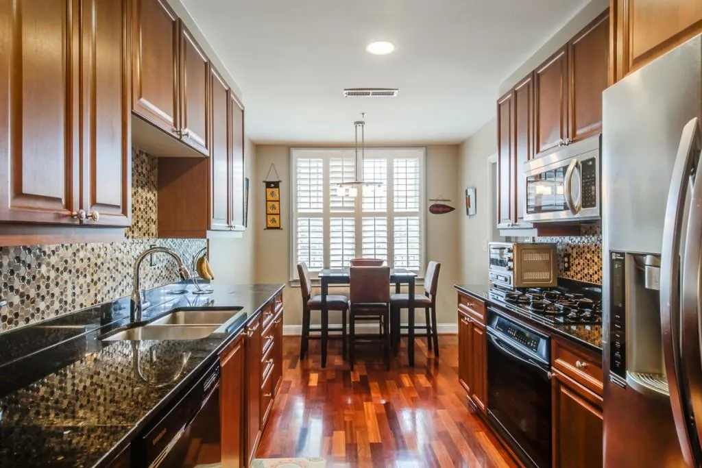 1735 Peachtree Street Unit 120, Atlanta, Georgia 30309, 2 Bedrooms Bedrooms, ,2 BathroomsBathrooms,Residential,Sold,1735 Peachtree Street Unit 120,6048859