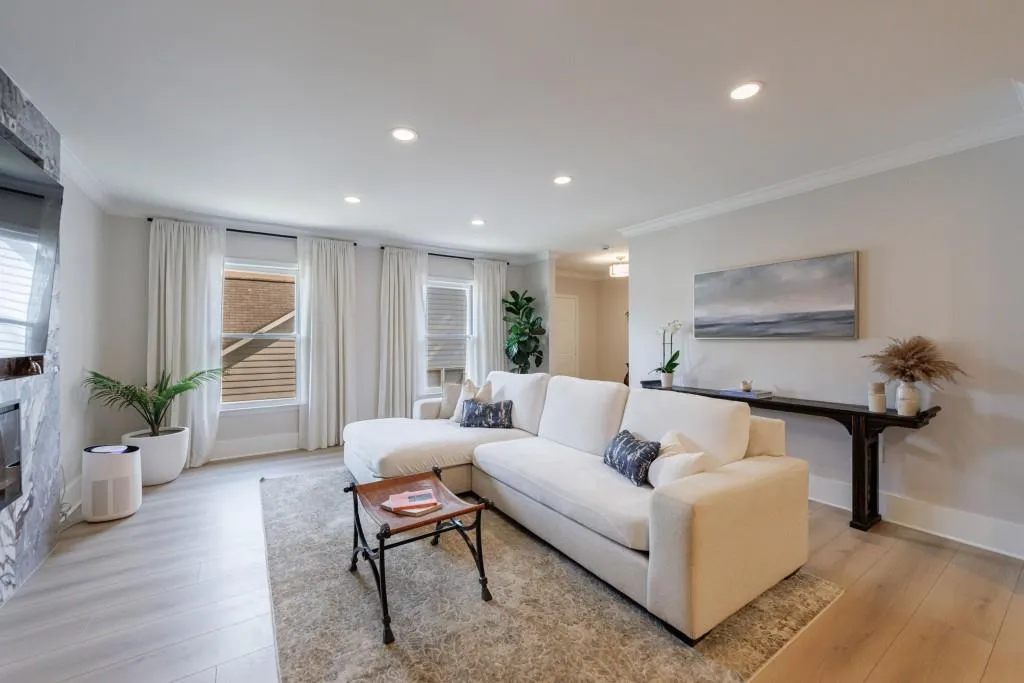 Living room with view of Entryway
