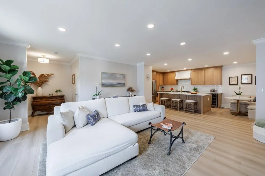 Open floorplan living room