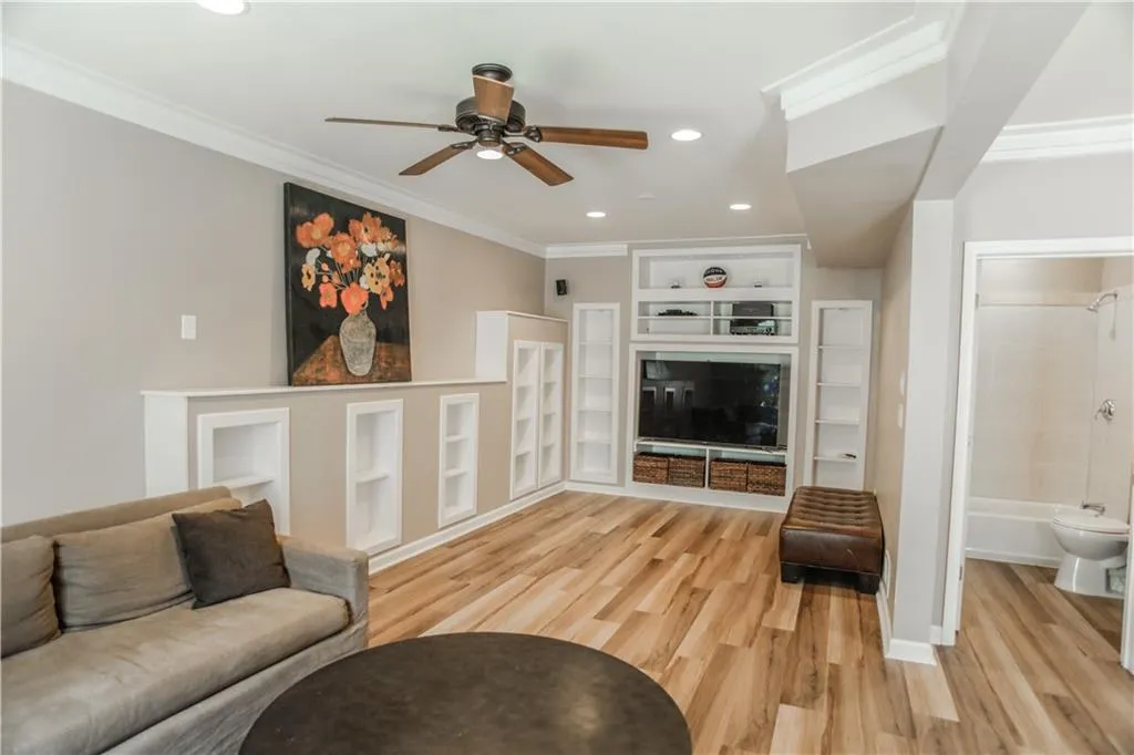 270 Wembley Circle, Atlanta, Georgia 30328, 5 Bedrooms Bedrooms, ,4 BathroomsBathrooms,Residential,Sold,270 Wembley Circle,6911005 270 Wembley Circle, Atlanta, Georgia 30328, 5 Bedrooms Bedrooms, ,4 BathroomsBathrooms,Residential,Sold,270 Wembley Circle,6911005