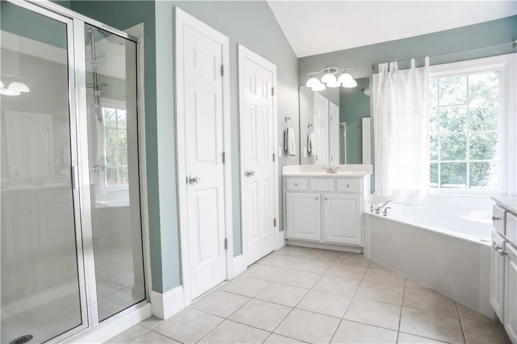 270 Wembley Circle, Atlanta, Georgia 30328, 5 Bedrooms Bedrooms, ,4 BathroomsBathrooms,Residential,Sold,270 Wembley Circle,6911005 270 Wembley Circle, Atlanta, Georgia 30328, 5 Bedrooms Bedrooms, ,4 BathroomsBathrooms,Residential,Sold,270 Wembley Circle,6911005