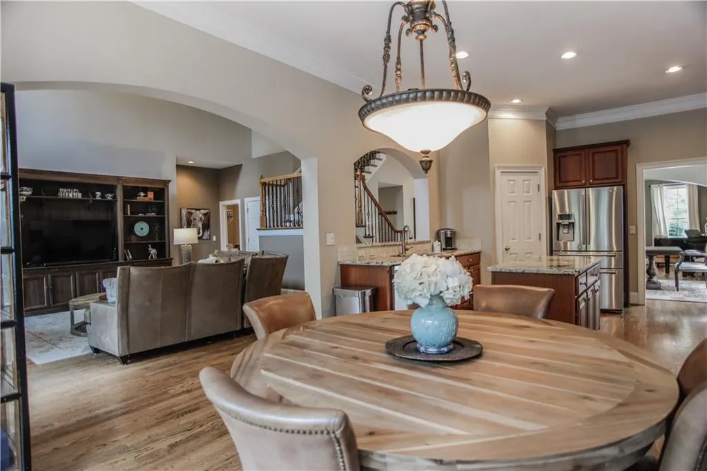 270 Wembley Circle, Atlanta, Georgia 30328, 5 Bedrooms Bedrooms, ,4 BathroomsBathrooms,Residential,Sold,270 Wembley Circle,6911005 270 Wembley Circle, Atlanta, Georgia 30328, 5 Bedrooms Bedrooms, ,4 BathroomsBathrooms,Residential,Sold,270 Wembley Circle,6911005