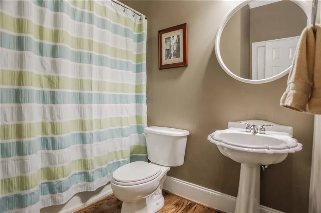 270 Wembley Circle, Atlanta, Georgia 30328, 5 Bedrooms Bedrooms, ,4 BathroomsBathrooms,Residential,Sold,270 Wembley Circle,6911005 270 Wembley Circle, Atlanta, Georgia 30328, 5 Bedrooms Bedrooms, ,4 BathroomsBathrooms,Residential,Sold,270 Wembley Circle,6911005