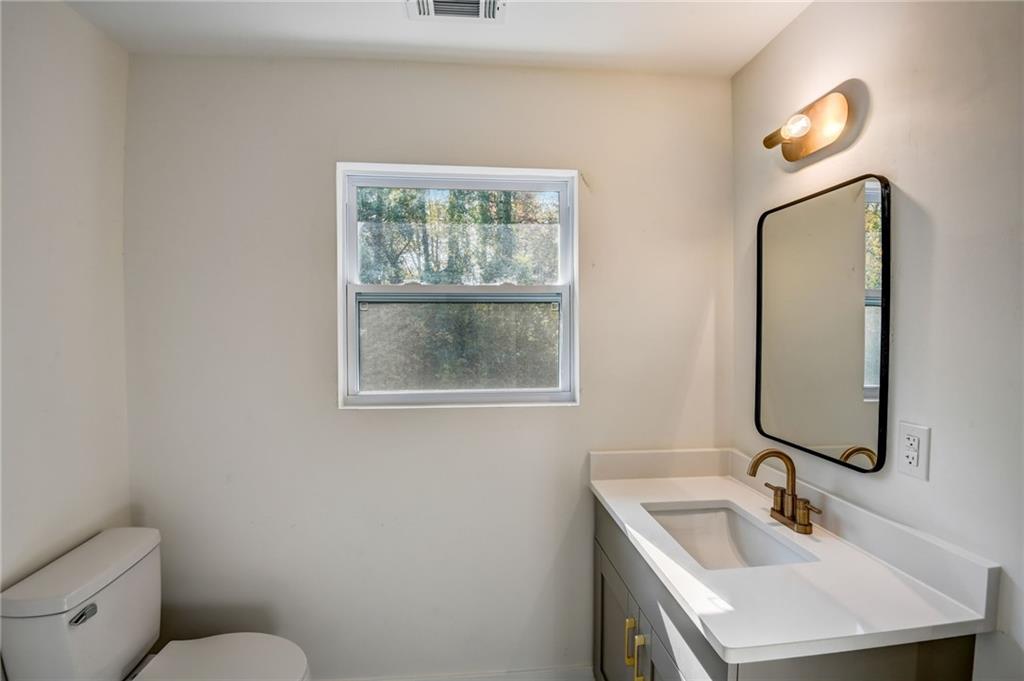 85 Darlymple Road, Sandy Springs, Georgia 30328, 6 Bedrooms Bedrooms, ,4 BathroomsBathrooms,Residential,Sold,85 Darlymple Road,7280241 85 Darlymple Road, Sandy Springs, Georgia 30328, 6 Bedrooms Bedrooms, ,4 BathroomsBathrooms,Residential,Sold,85 Darlymple Road,7280241