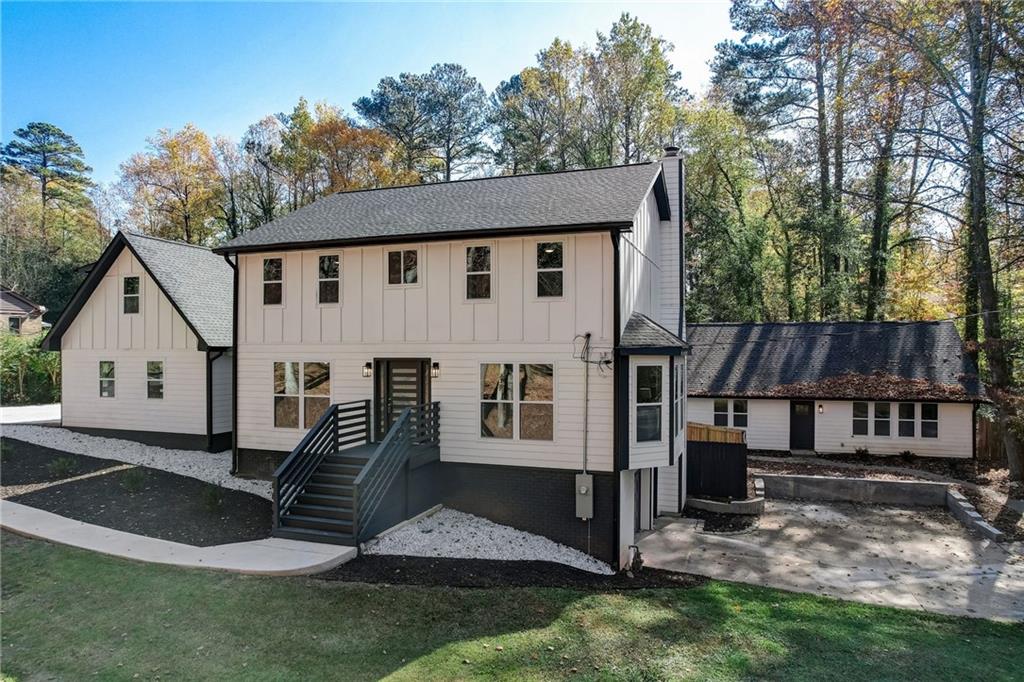 85 Darlymple Road, Sandy Springs, Georgia 30328, 6 Bedrooms Bedrooms, ,4 BathroomsBathrooms,Residential,Sold,85 Darlymple Road,7280241 85 Darlymple Road, Sandy Springs, Georgia 30328, 6 Bedrooms Bedrooms, ,4 BathroomsBathrooms,Residential,Sold,85 Darlymple Road,7280241