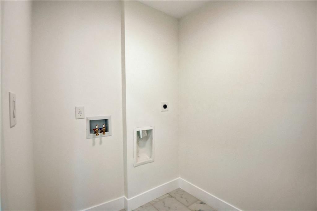 85 Darlymple Road, Sandy Springs, Georgia 30328, 6 Bedrooms Bedrooms, ,4 BathroomsBathrooms,Residential,Sold,85 Darlymple Road,7280241 85 Darlymple Road, Sandy Springs, Georgia 30328, 6 Bedrooms Bedrooms, ,4 BathroomsBathrooms,Residential,Sold,85 Darlymple Road,7280241