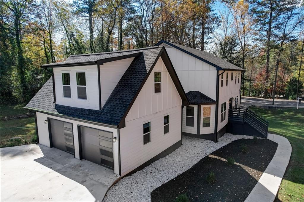 85 Darlymple Road, Sandy Springs, Georgia 30328, 6 Bedrooms Bedrooms, ,4 BathroomsBathrooms,Residential,Sold,85 Darlymple Road,7280241 85 Darlymple Road, Sandy Springs, Georgia 30328, 6 Bedrooms Bedrooms, ,4 BathroomsBathrooms,Residential,Sold,85 Darlymple Road,7280241