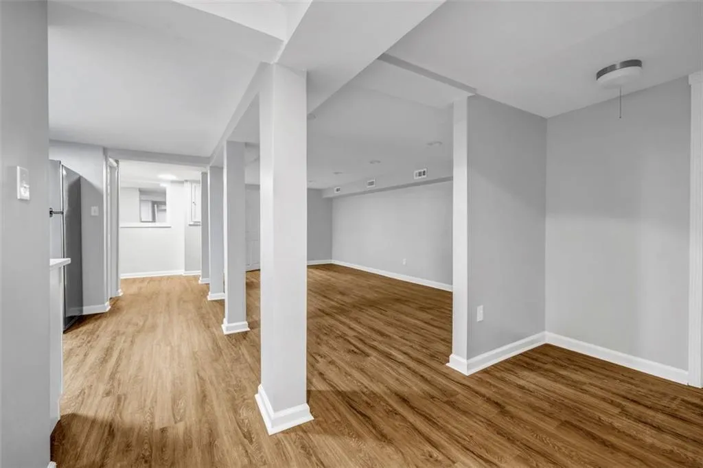 1008 Lindridge Drive Ne, Atlanta, Georgia 30324, 5 Bedrooms Bedrooms, ,3 BathroomsBathrooms,Residential,For Sale,1008 Lindridge Drive Ne,7617139