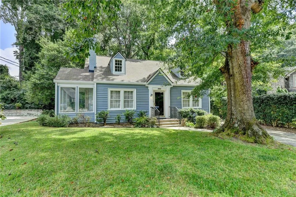 2953 Hardman Court Ne, Atlanta, Georgia 30305, 3 Bedrooms Bedrooms, ,2 BathroomsBathrooms,Residential,For Sale,2953 Hardman Court Ne,7624603