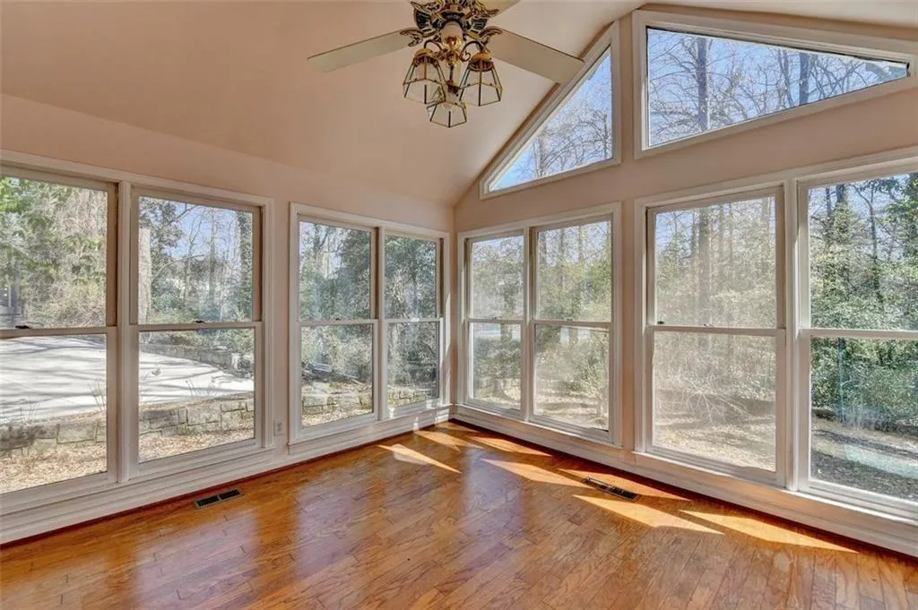 2953 Hardman Court Ne, Atlanta, Georgia 30305, 3 Bedrooms Bedrooms, ,2 BathroomsBathrooms,Residential,For Sale,2953 Hardman Court Ne,7624603