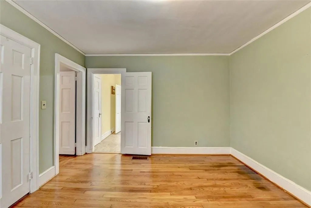 2953 Hardman Court Ne, Atlanta, Georgia 30305, 3 Bedrooms Bedrooms, ,2 BathroomsBathrooms,Residential,For Sale,2953 Hardman Court Ne,7624603