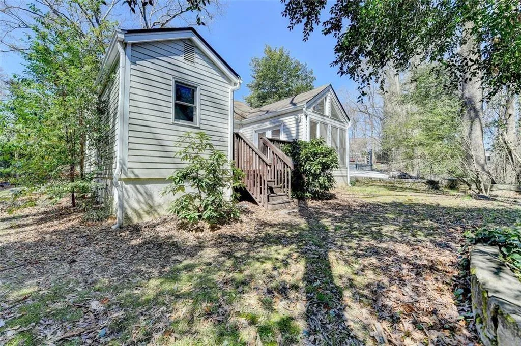 2953 Hardman Court Ne, Atlanta, Georgia 30305, 3 Bedrooms Bedrooms, ,2 BathroomsBathrooms,Residential,For Sale,2953 Hardman Court Ne,7624603