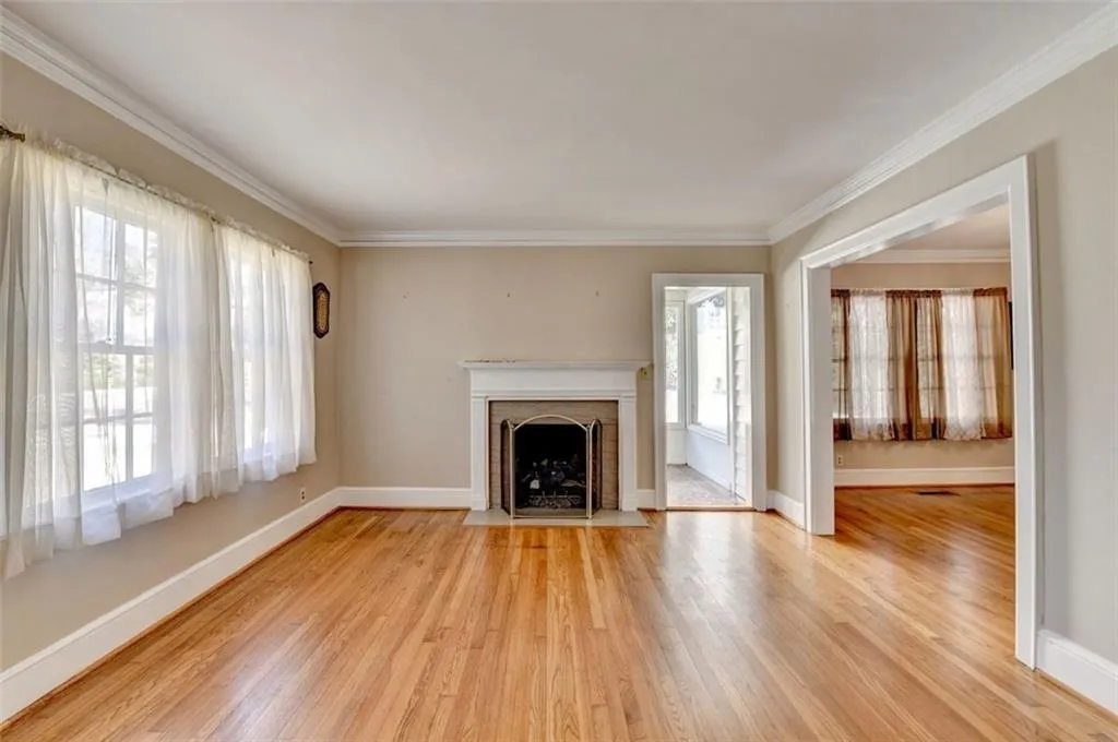2953 Hardman Court Ne, Atlanta, Georgia 30305, 3 Bedrooms Bedrooms, ,2 BathroomsBathrooms,Residential,For Sale,2953 Hardman Court Ne,7624603