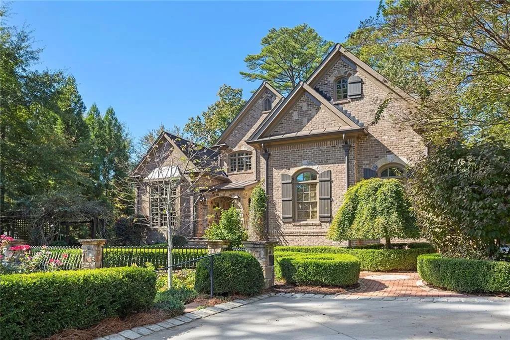 4750 Mystic Drive, Atlanta, Georgia 30342, 6 Bedrooms Bedrooms, ,5 BathroomsBathrooms,Residential,For Sale,4750 Mystic Drive,7671990 4750 Mystic Drive, Atlanta, Georgia 30342, 6 Bedrooms Bedrooms, ,5 BathroomsBathrooms,Residential,For Sale,4750 Mystic Drive,7671990