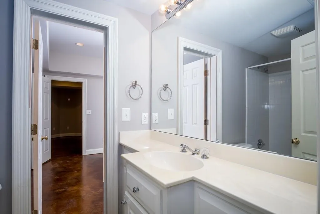 175 Fieldsborn Court, Sandy Springs, Georgia 30328, 4 Bedrooms Bedrooms, ,4 BathroomsBathrooms,Residential,Sold,175 Fieldsborn Court,6670356