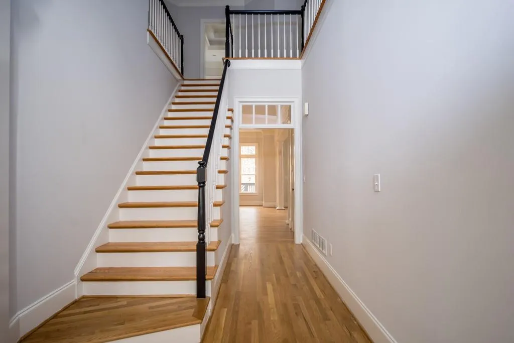 175 Fieldsborn Court, Sandy Springs, Georgia 30328, 4 Bedrooms Bedrooms, ,4 BathroomsBathrooms,Residential,Sold,175 Fieldsborn Court,6670356
